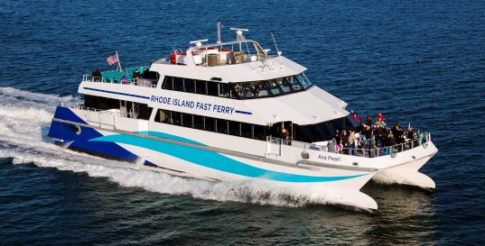 Ava_Pearl_Fast_Ferry