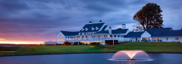 Warwick_Country_Club_evening